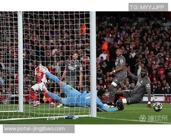 库尔图瓦:守护球门的巨人如何在绿茵场上书写传奇故事 库尔图瓦:守护球门的巨人如何在绿茵场上书写传奇故事