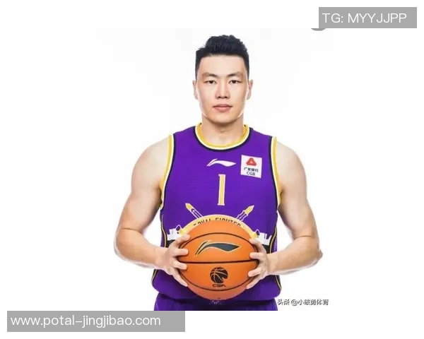 李根：从篮球场上的拼搏到人生道路的坚持与奋斗